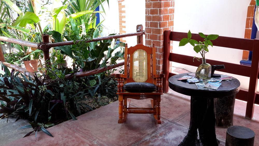 La Casa De Angel Valladolid Ngoại thất bức ảnh